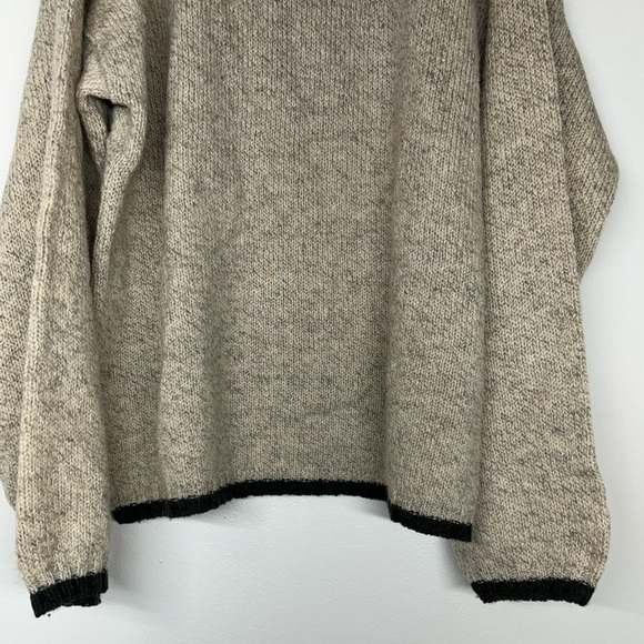 Woolrich Men’s Wool Blend Crew‎ Neck Long Sleeve Sweater Size XL EUC - Picture 4 of 13